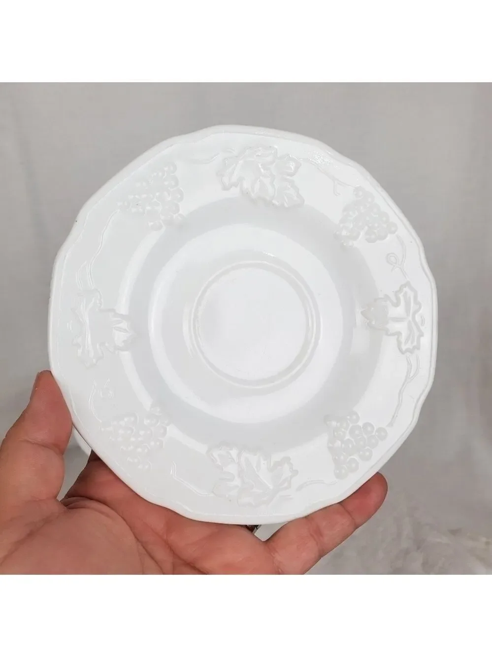 VTG Indiana Colony co Milk glass Harvest grape footed creamer / saucer